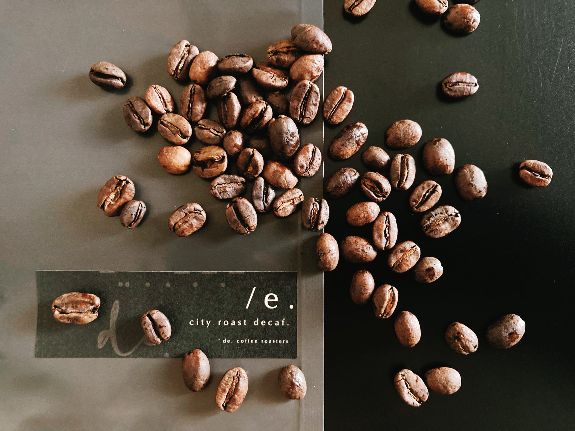 デカフェコーヒー豆×2個GIFTセット《【e.】 city roast｜中深煎り》